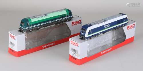 Two parts Piko H0: 1x Piko 57980 H0 Diesel engine