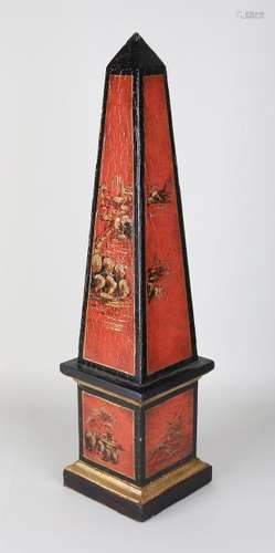 Decorative wooden obelisk with Oriental hand-painted