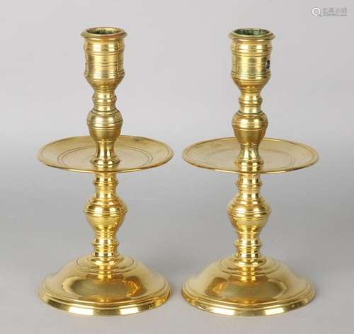 Two old brass collar candlesticks. 20th century. Size: