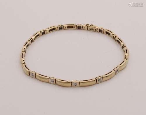 Yellow gold bracelet, 585/000, with diamond. Bracelet