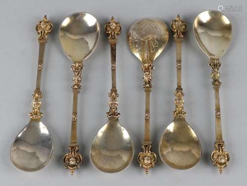 Six silver plated spoons with pear-shaped bow and a