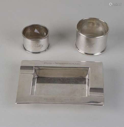 Silver ashtray and 2 napkin tapes, 835/000, Rectangular