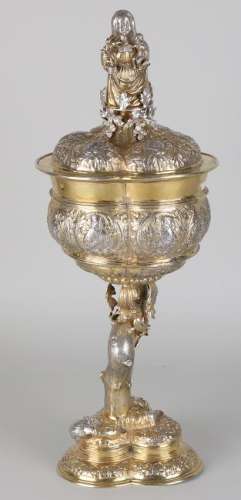 Special silver gilt chalice, 13 lot, on a triangular
