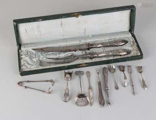 Lot various cutlery pieces, with a butter knife, an