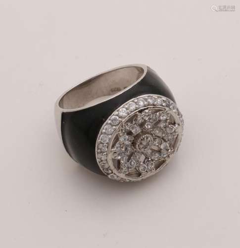 Large silver ring, 925/000, with black enamel and a
