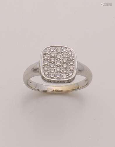 White gold ring, 750/000, with diamonds. Ring with a