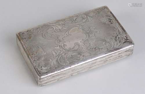Silver box, 833/000, rectangular model decorated with