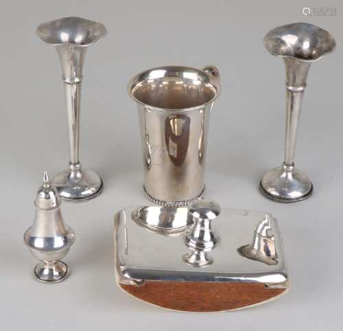 Five parts silver, with two small trumpet vases with