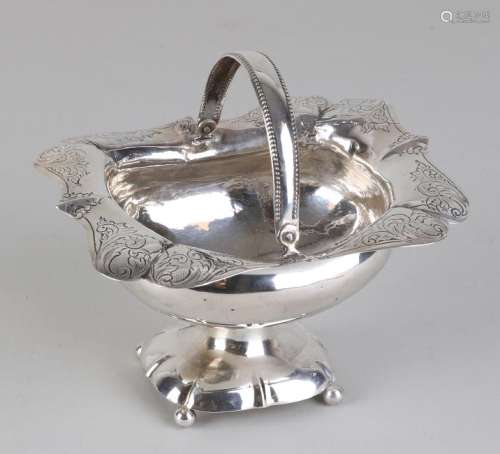 Silver sugar bowl, 833/000, with bracket. Rectangular