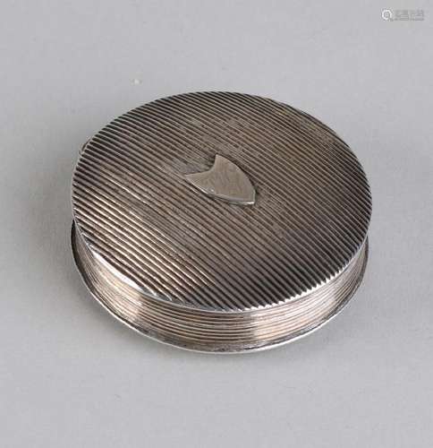 Silver peppermint box, 835/000, round model with