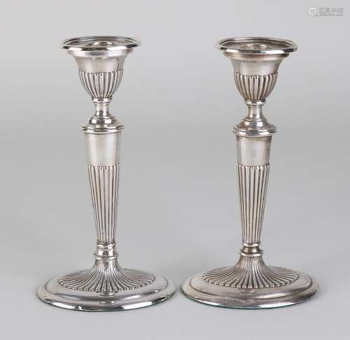 Set with 2 silver candlesticks, 925/000, on oval base