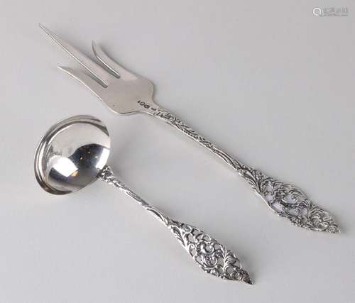 835/000 Silver cake fork. Mr. A. Pluut - Schoonhoven.