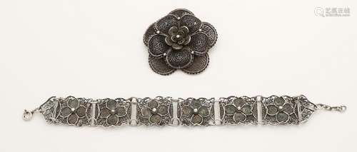 Silver filigree bracelet and brooch, 800/000, bracelet