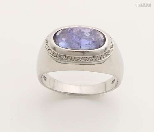 White gold ring, 585/000, with amethyst. Ring with an