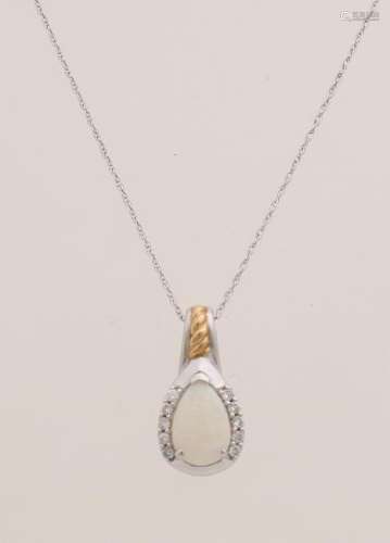 White gold pendant, 585/000, with opal and diamonds.