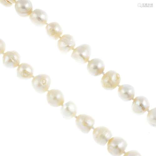 A cultured pearl single-strand necklace. Comprising 105