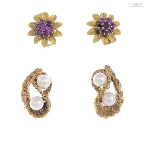 Two pairs of gem-set earrings. To include a pair of