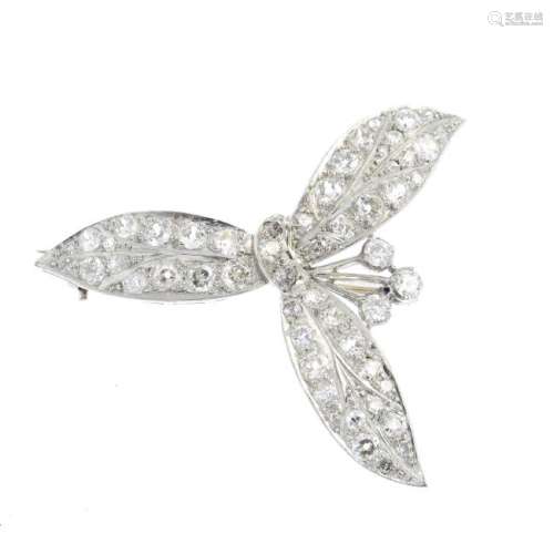 An early 20th century platinum diamond floral brooch.