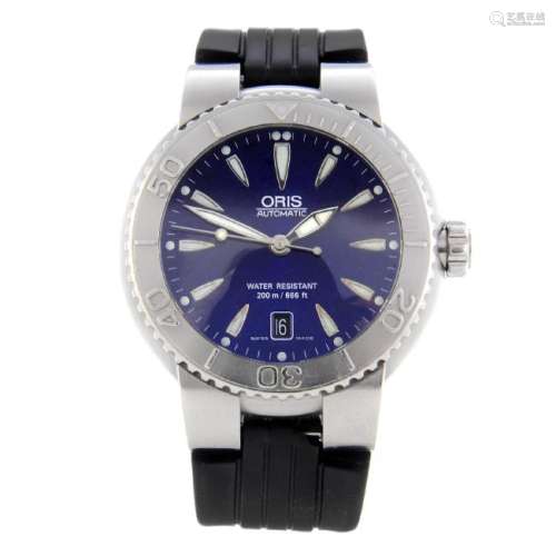 ORIS - a gentleman's Divers Date wrist watch. Stainless