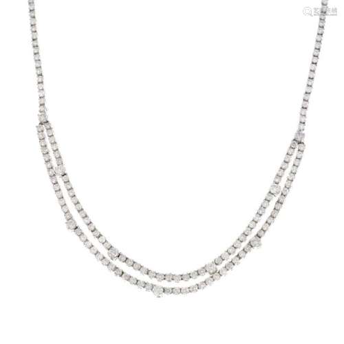 A diamond necklace. Comprising two brilliant-cut