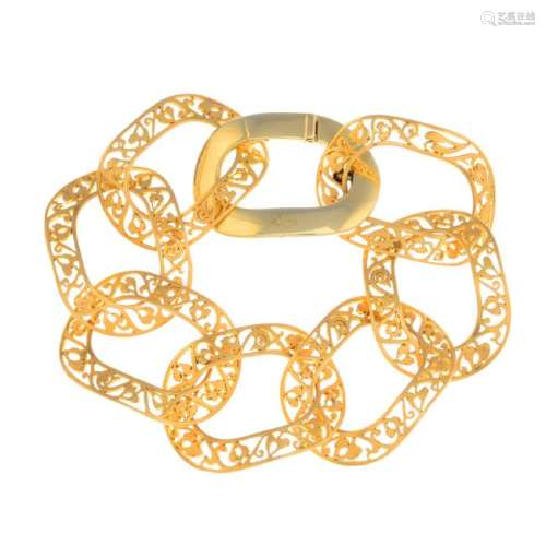 POMELLATO - an 18ct gold 'Arabesque' bracelet. Of