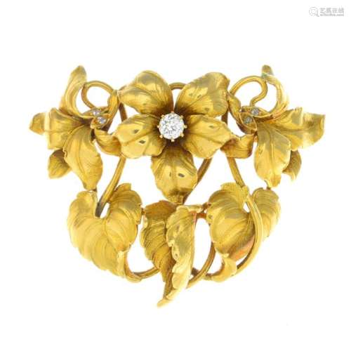 An early 20th century 18ct gold diamond brooch.