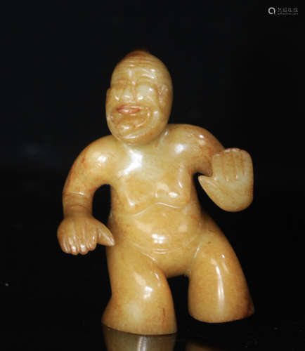 A GAOGU JADE CARVED FIGURE SHAPED PENDANT