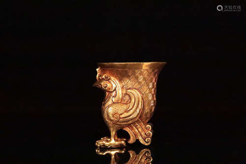 A GILT BRONZE PHOENIX SHAPED CUP