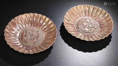 A SILVER PHOENIX AND FLORAL PATTERN PLATE