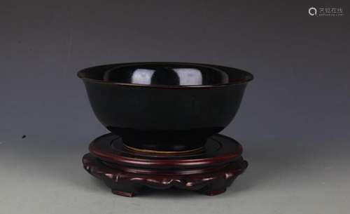 A BLACK COLOR GLAZED PORCELAIN BOWL