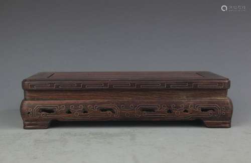 A FINE HUALI MU BOX CARVING WITH PEONY