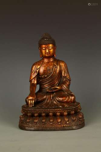 A LARGE BRONZE AKSHOBHYA BUDDHA FIGURE