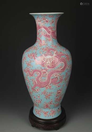TURQUOISE GROUND FAMILLE ROSE DRAGON PAINTED VASE
