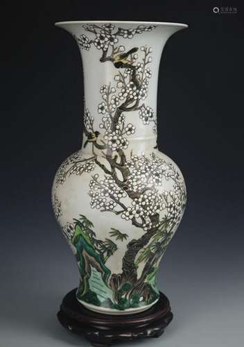 FAMILLE-VERTE MAGPIES PAINTING PORCELAIN VASE