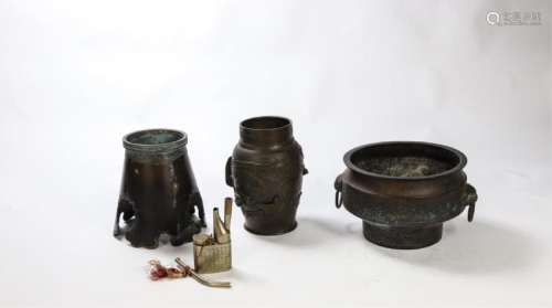 (4) CHINESE BRONZE OBJECTS