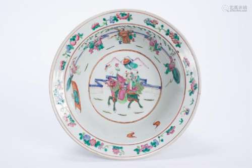 CHINESE PORCELAIN WASH BASIN