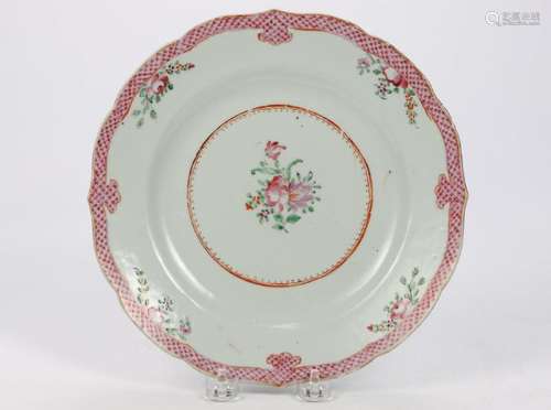 (18th / 19th c) CHINESE EXPORT PORCELAIN PLATE