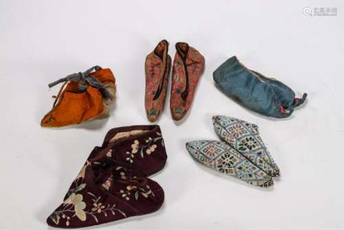 CHINESE EMBROIDERED SHOES FOR BOUND FEET (5 PAIR)