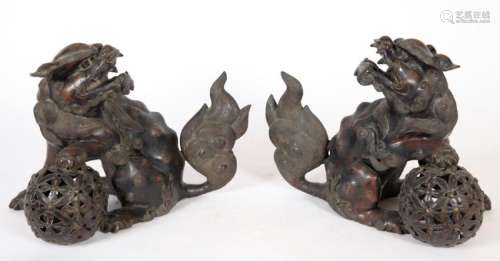 PAIR OF FINELY CAST BRONZE CHINESE FOO DOGS