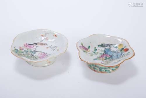 (2) CHINESE PORCELAIN FOOTED DISHES