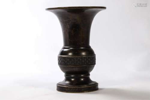 CHINESE PATINATED BRONZE VASE