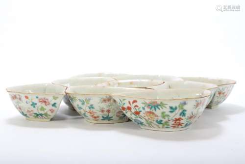 (19th c) CHINESE FITTED LOTUS FLOWER BOWLS