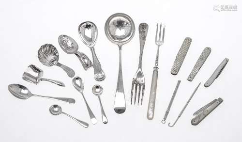 ϒ A small collection of silver flatware and similar