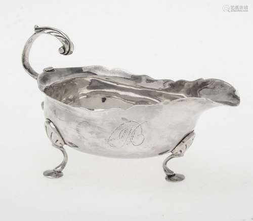 A George III English provincial small oval sauce boat by James Crawford