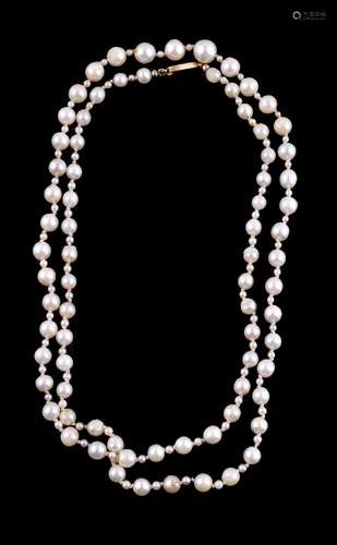 A single row cultured pearl necklace