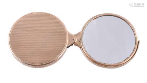 A 1930s gold magnifying eyeglass by Cartier