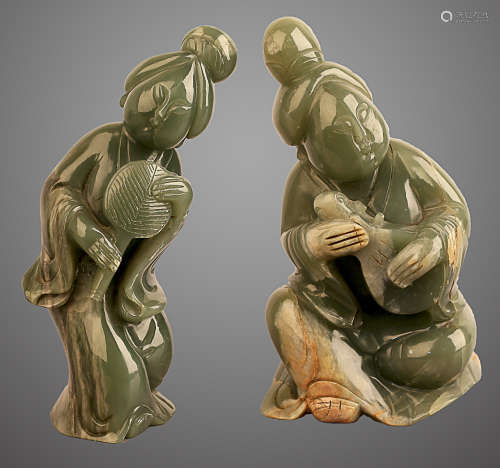 7-9TH CENTURY, A PAIR OF FIGURE DESIGN JADE ORNAMENTS, TANG DYNASTY