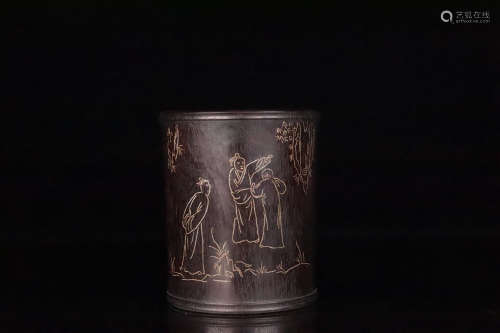 18-19TH CENTURY, A SANDALWOOD STORY DESIGN BRUSH CONTAINER, LATE QING DYNASTY