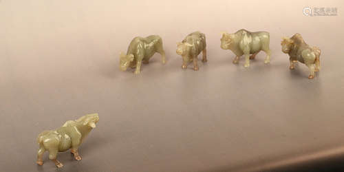 7-9TH CENTURY, A SET OF COW DESIGN JADE ORNMENTS, TANG DYNASTY