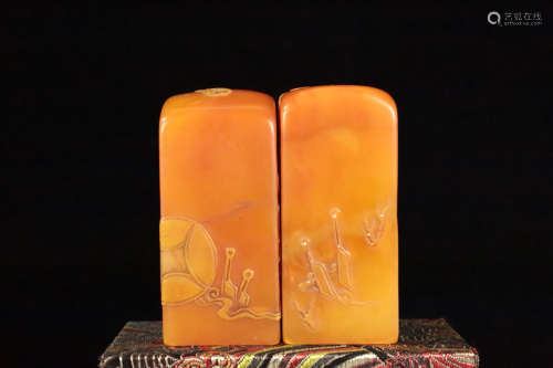 17-19TH CENTURY, A PAIR OF FIELD YELLOW STONE SEAL, QING DYNASTY